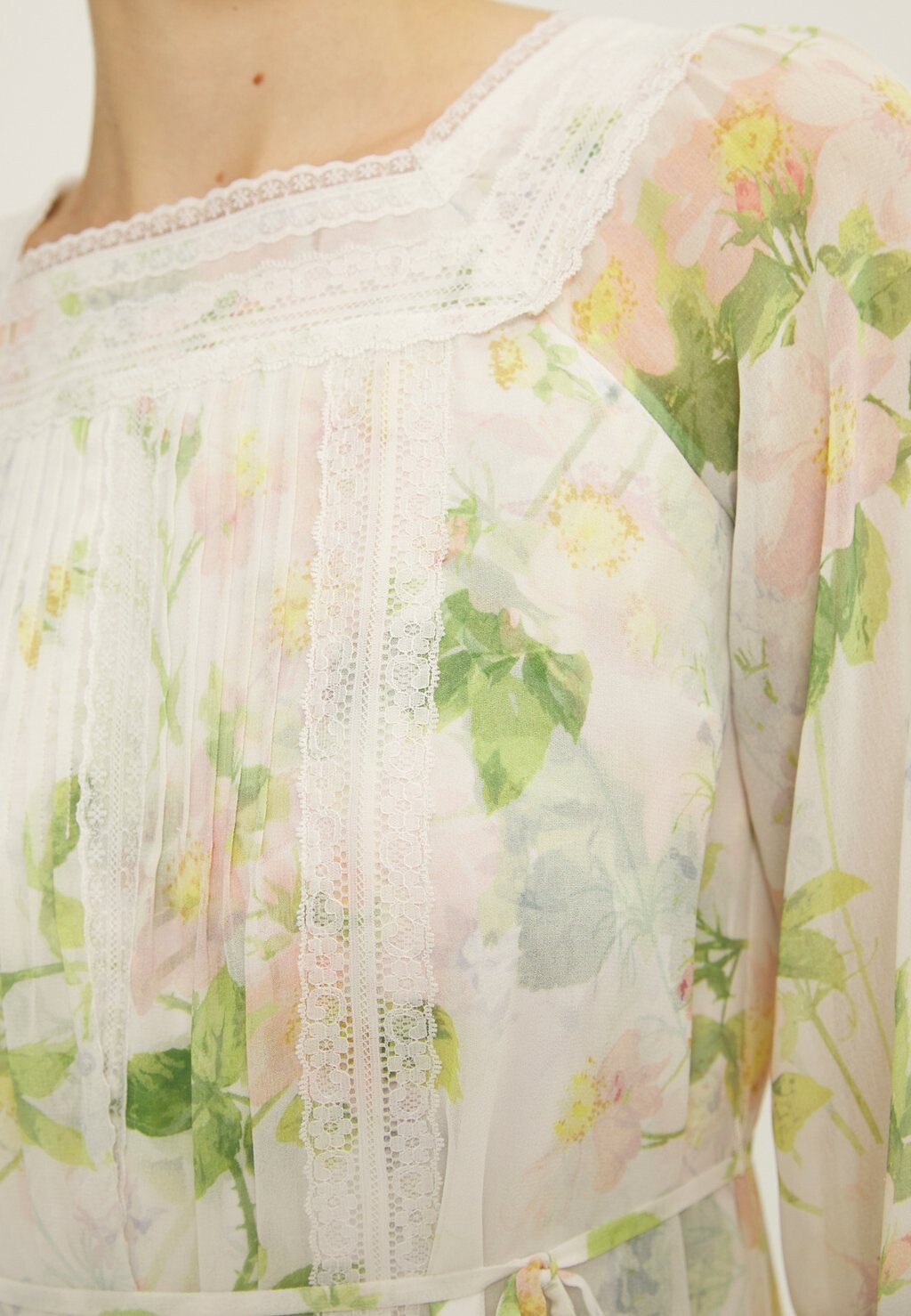 

Платье макси IMMORTAL ROSE VIOLA GEORGETTE BALLERINA DRESS Needle & Thread, розовый