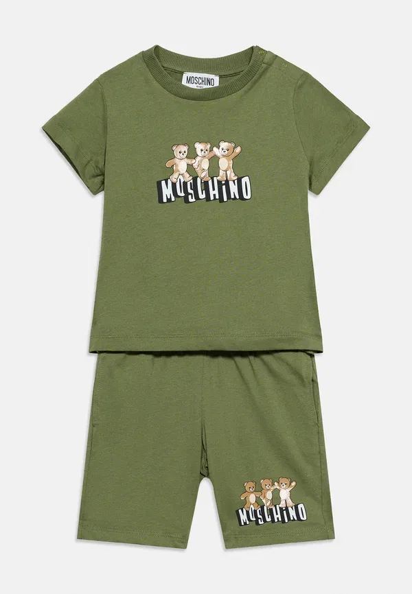 Комплект для девочки из куртки и шорт Moschino, зеленый — фото 3