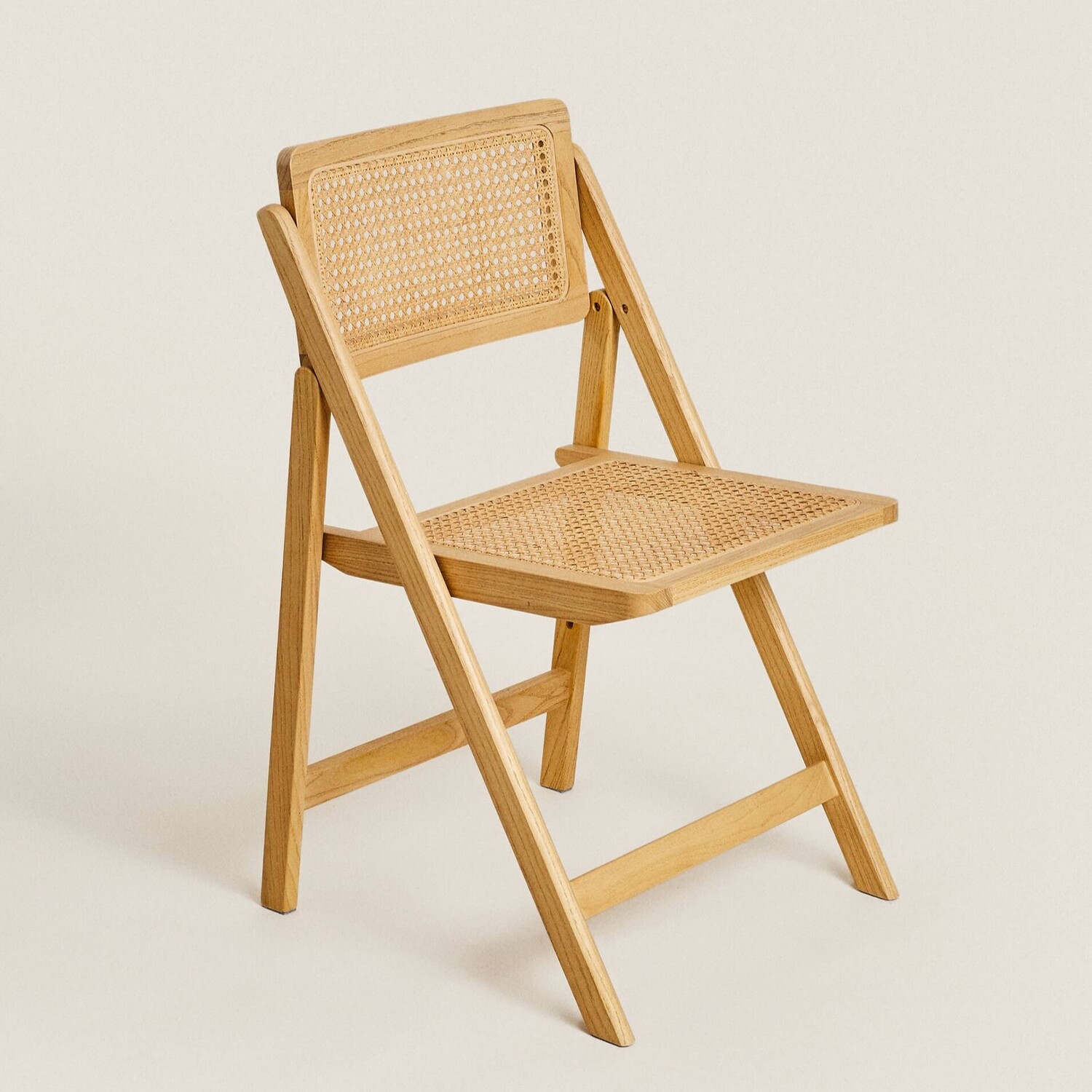 

Стул складной Zara Home Rattan And Wood, светло-бежевый