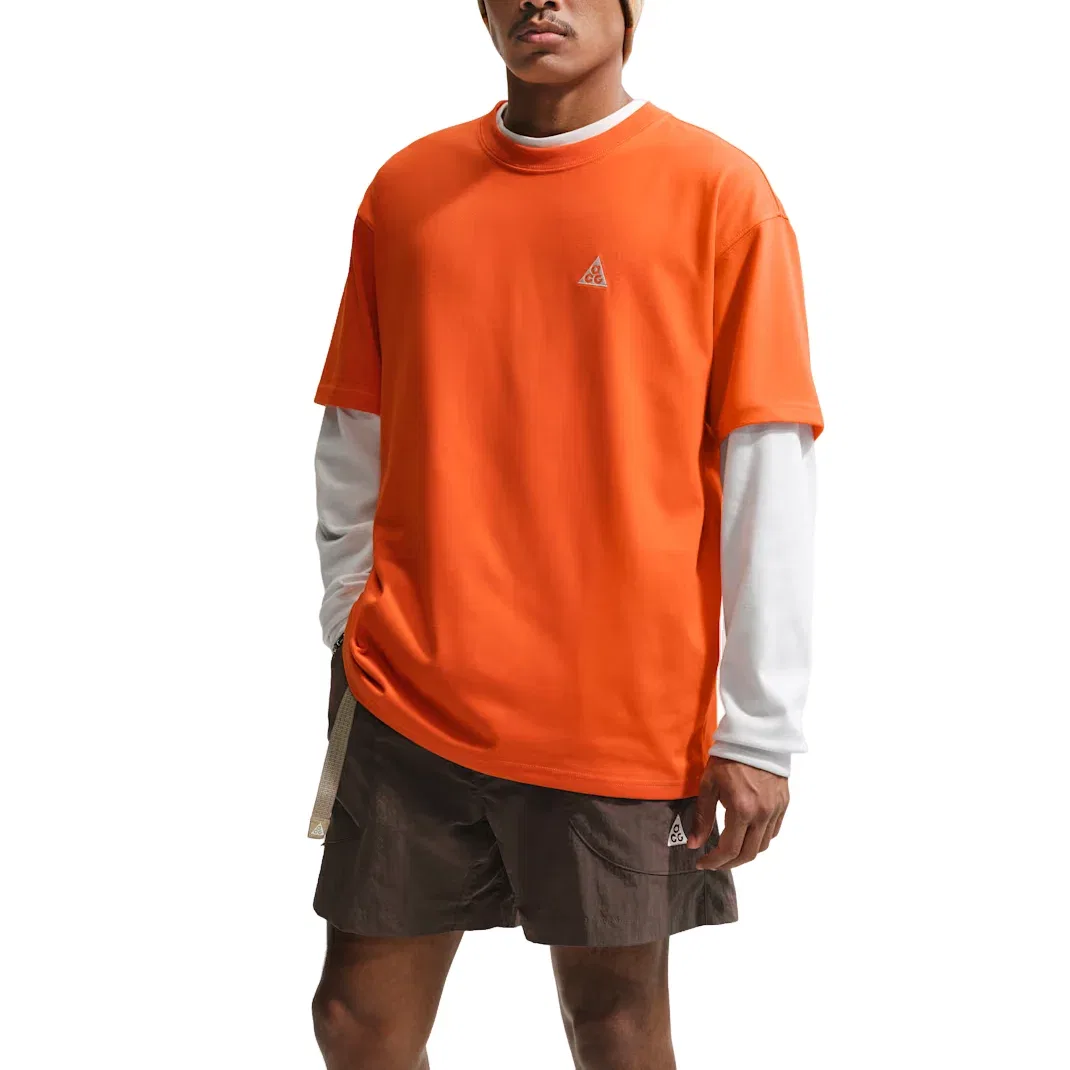 Мужская футболка с принтом Nike x ACG Safety Orange Summit White, Оранжевый — фото 2