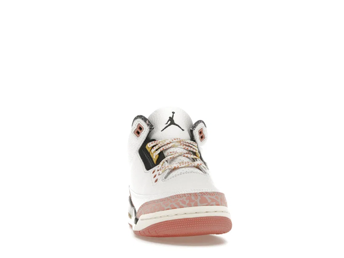 Детские кроссовки с принтом Jordan 3 Retro Jordan, White/Anthracite-Red Stardust-Sail-Saturn Gold — фото 2