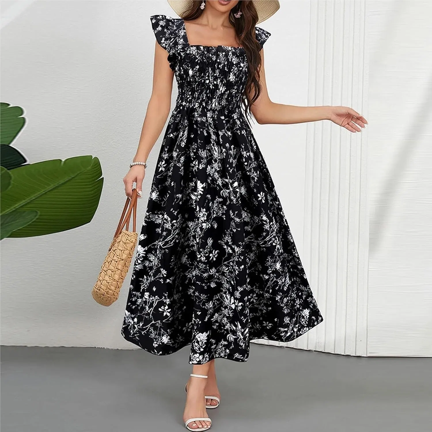 Женское летнее платье с цветочным принтом Square Neck Sundress, Black — фото 2