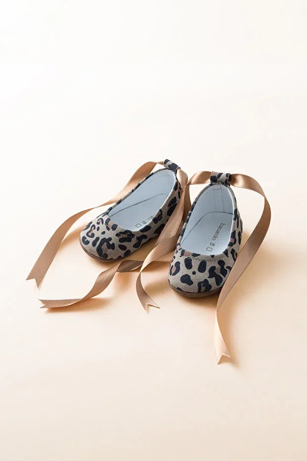 Детские балетки для девочек из денима Diana ribbon genuine leather baby ballerina shoes Banamio, Leopard — фото 3