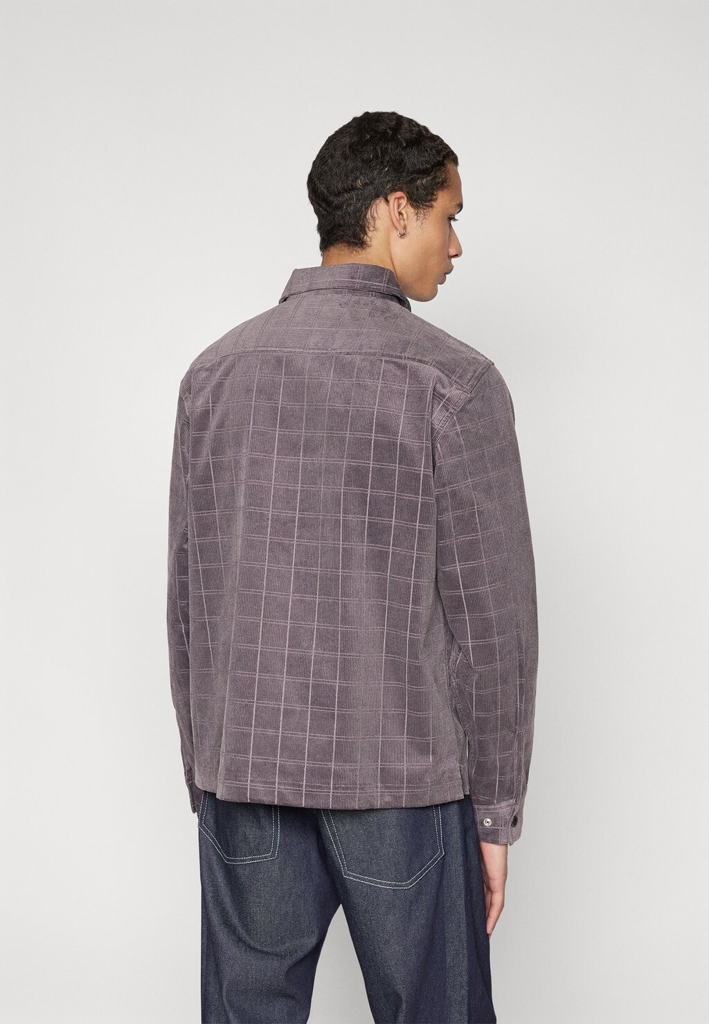 

Летняя куртка TRENTON ZIP SHACKET UNISEX HUF, темно-фиолетовый