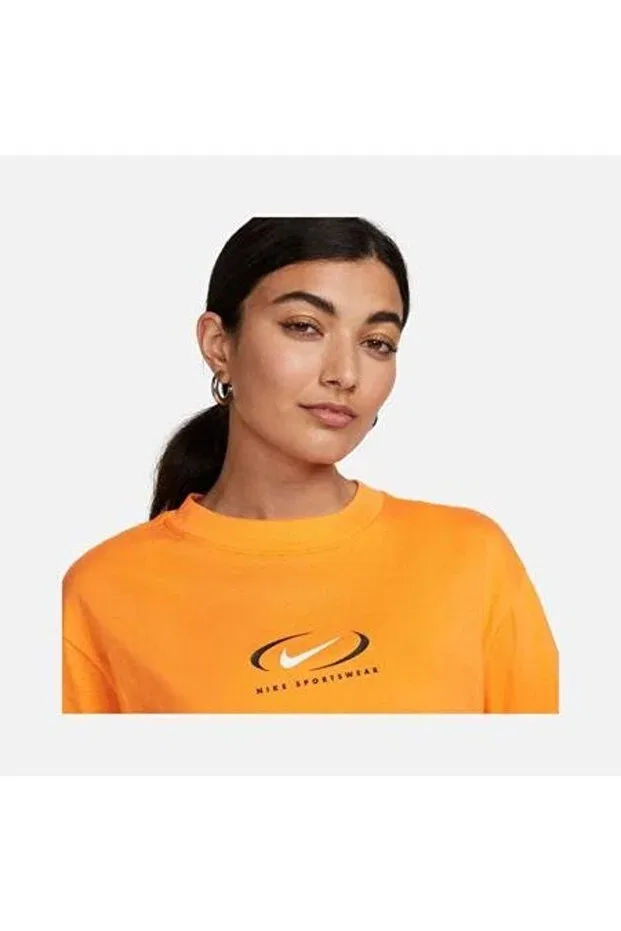 Женская футболка с принтом Sportswear Nike, Orange — фото 3