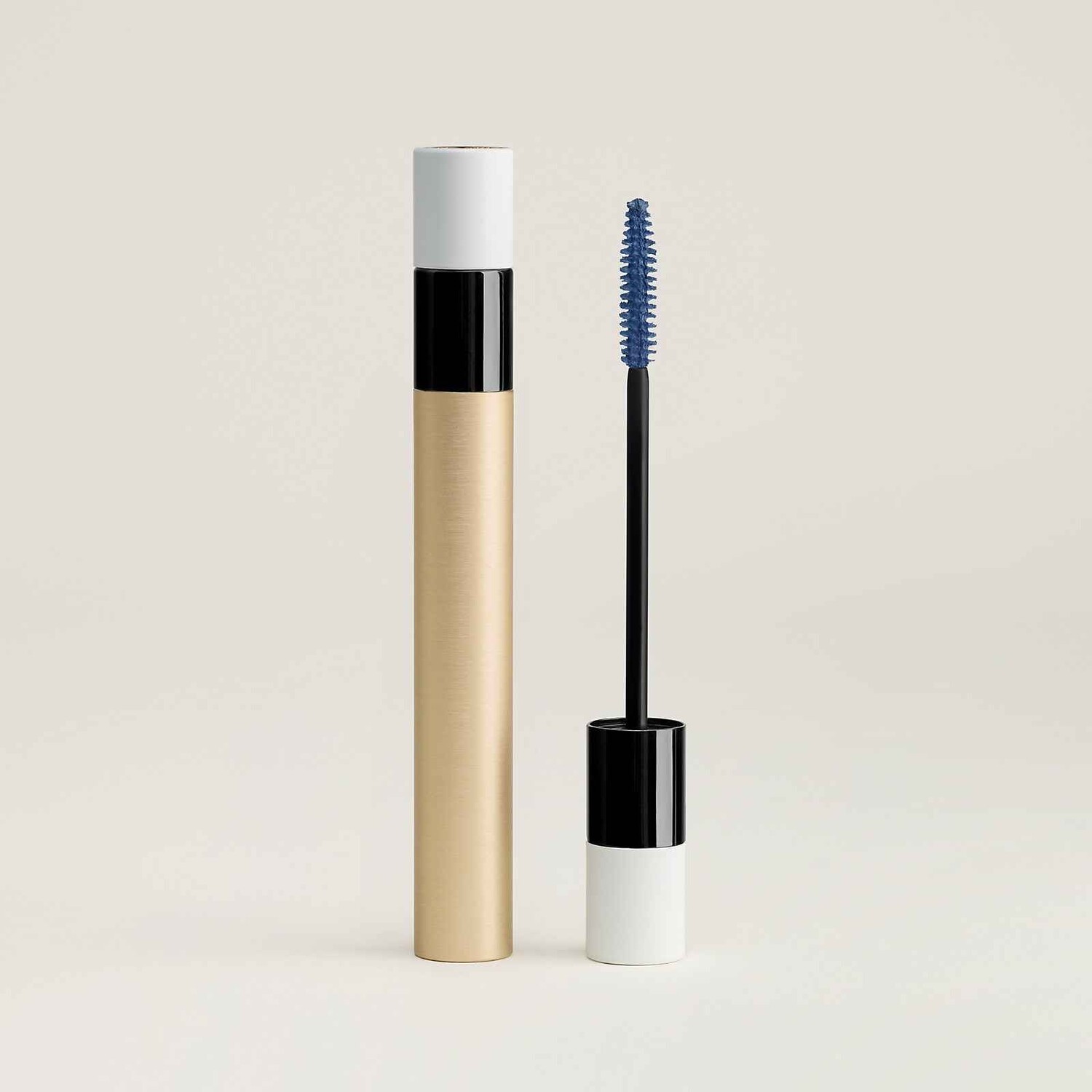 

Тушь для ресниц Hermès Trait d'Hermès Revitalizing Care Mascara, тон 04 Bleu Encre