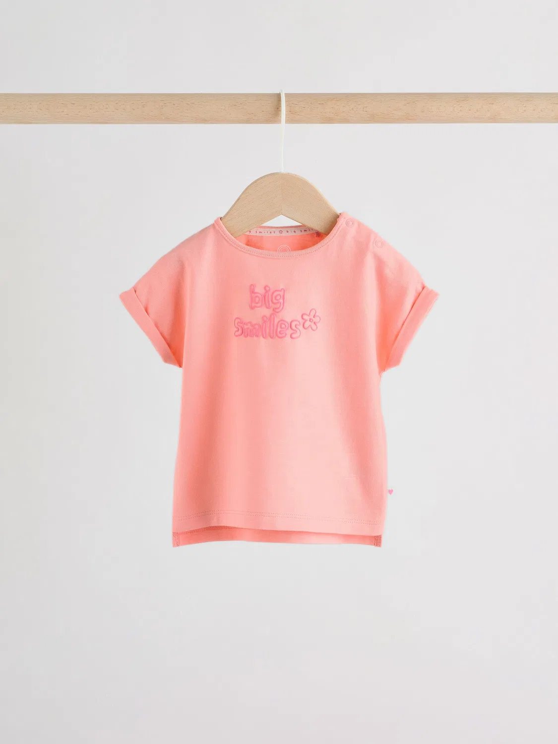 Комплект из топа и шорт с вышивкой и принтом, модель Pink Short Sleeve Baby Top and Short Set Next, розовый — фото 2