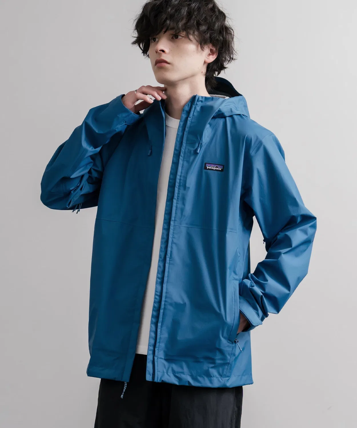 Мужская/женская горная куртка с капюшоном Patagonia Torrentshell 3L Rain Jacket, синий
