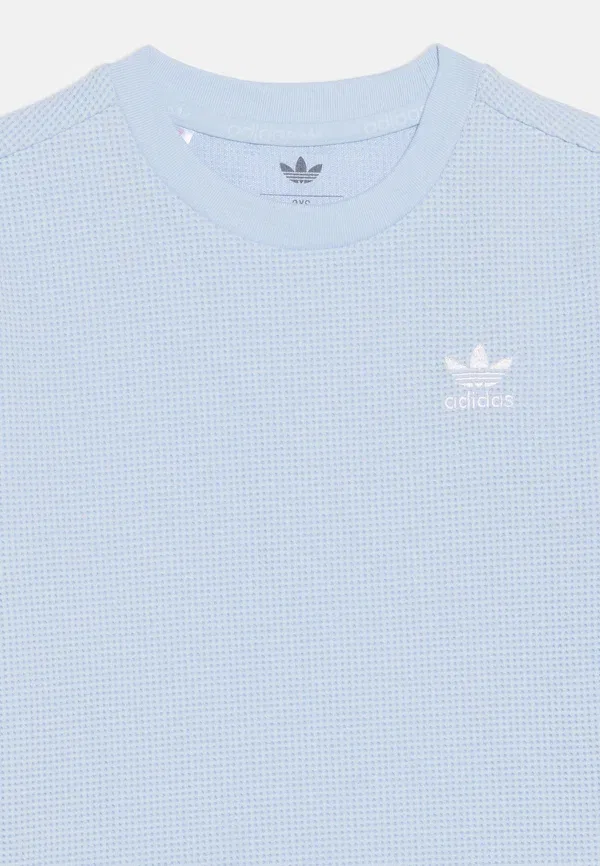 Свободный детский комплект унисекс - базовая футболка Adidas Originals, стальный — фото 4