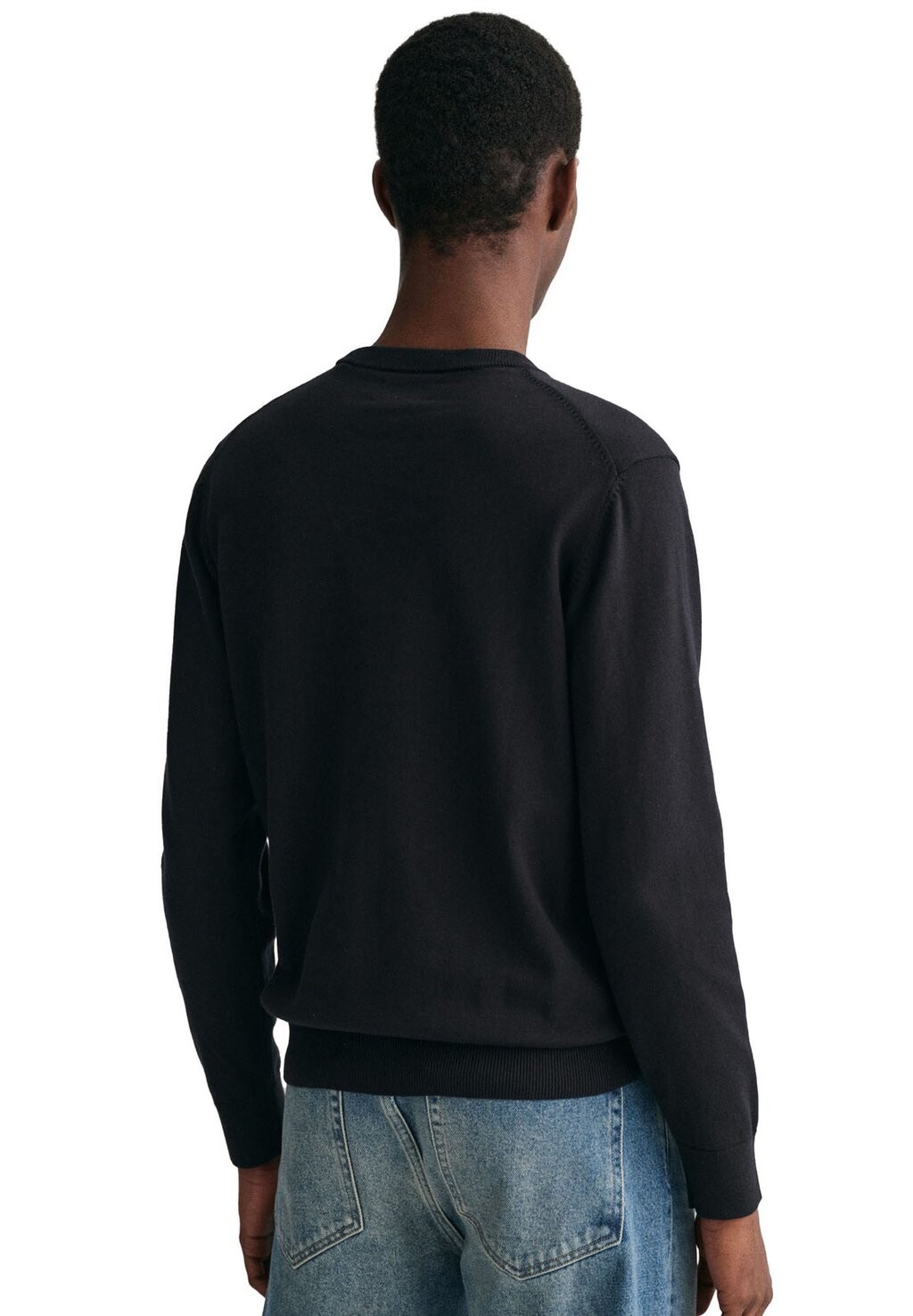 

Свитер Classic C Neck Plus Size GANT, черный