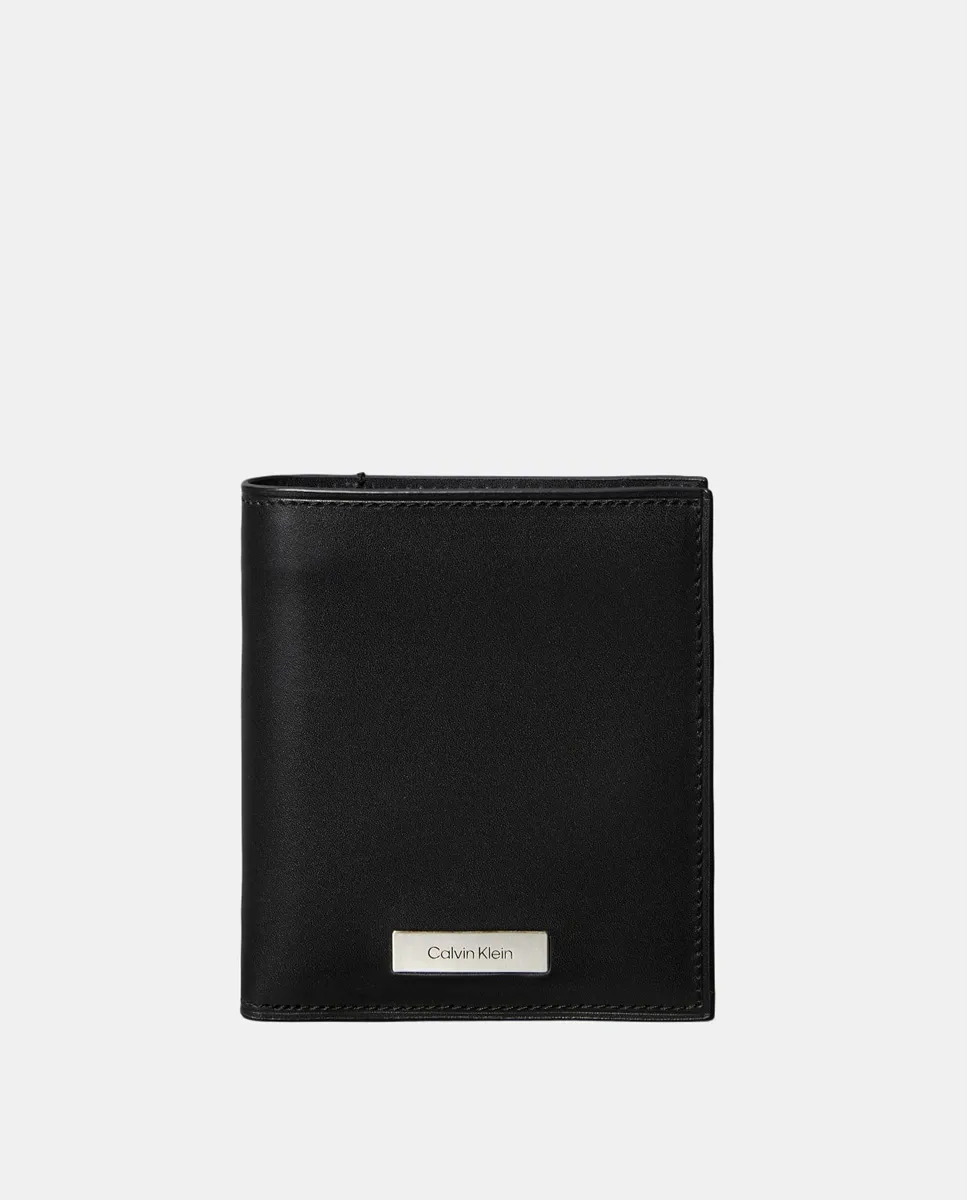 

Тонкий трехсекционный кошелек Calvin Klein, черный