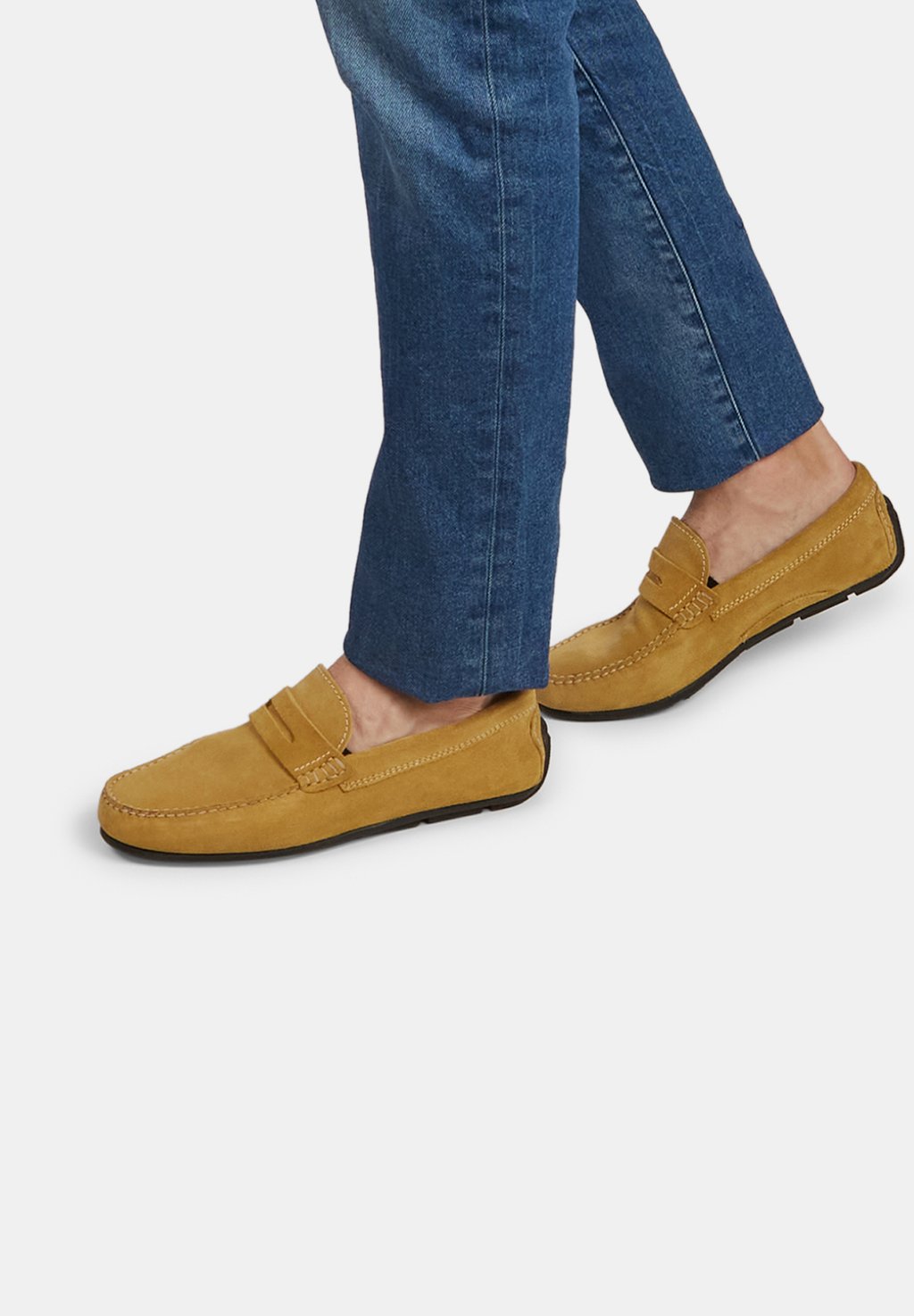 

Мокасины Bata, желтый