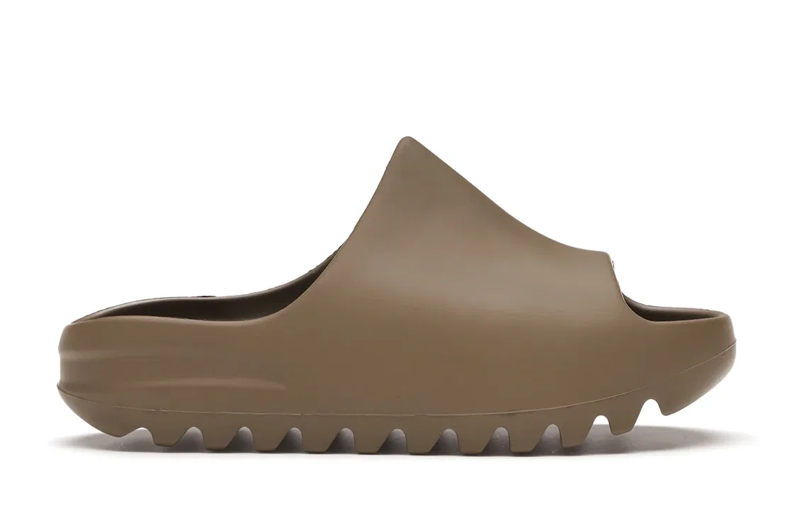 Детские шлепанцы с закрытым носком Yeezy Slide Adidas, Earth Brown