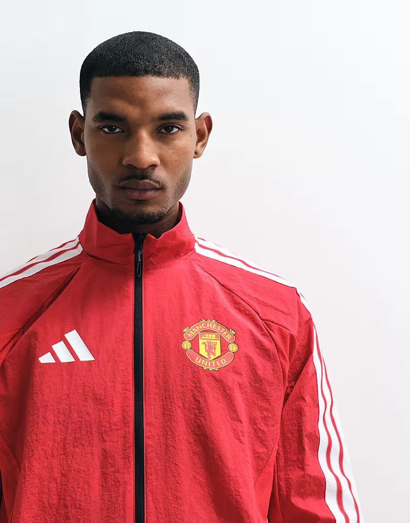 Куртка Adidas Football Manchester United 26/27 с домашним гимном, красный — фото 3