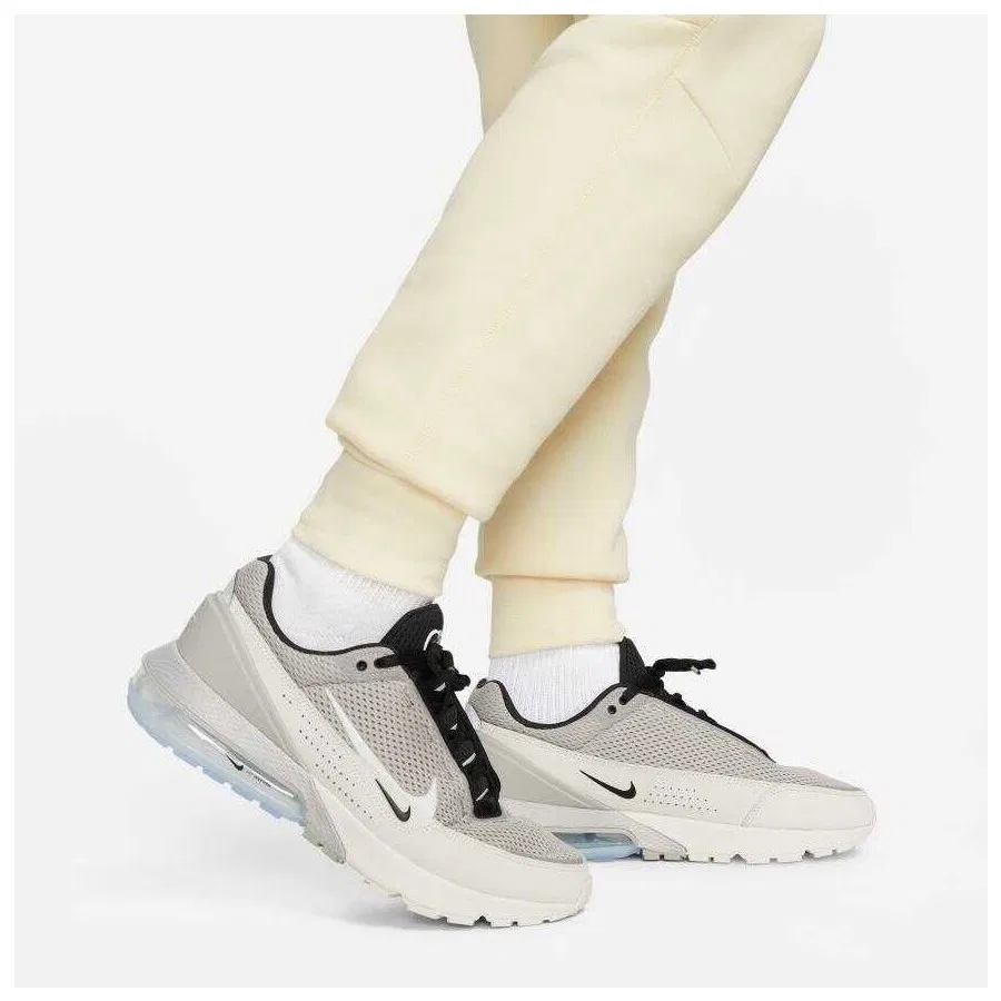 Спортивные брюки Nike Tech Fleece Jogger, Бежевый — фото 2