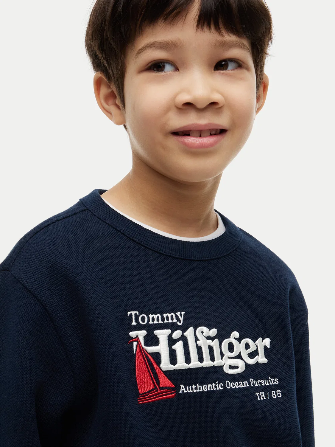 Толстовка стандартного кроя для мальчика Embroidery Graphic Tommy Hilfiger, темно-синий — фото 4