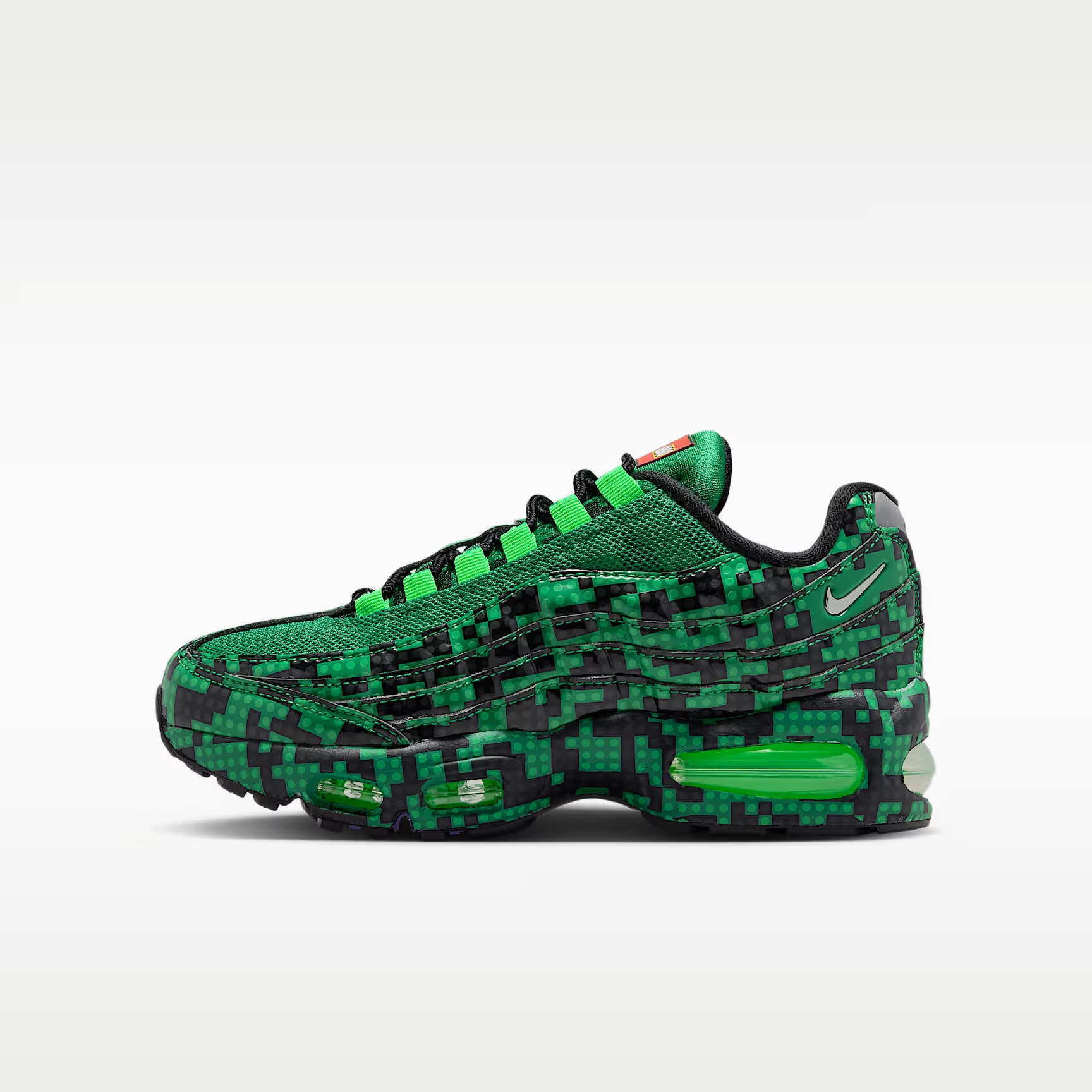 Кроссовки детские Nike Air Max 95 x LEGO Collection, зелёный/чёрный