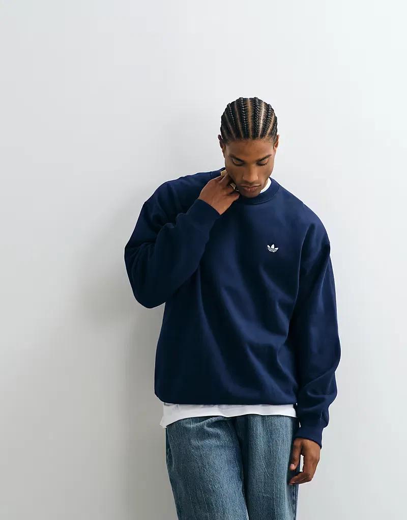 Толстовка Adidas Originals Essential свободного кроя, темно-синяя — фото 2