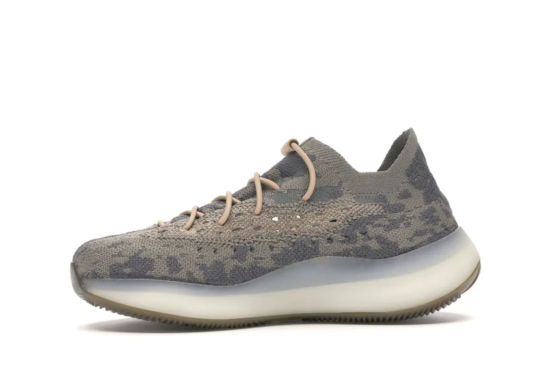 Детские кроссовки с принтом камуфляж Adidas Yeezy Boost 380, Mist — фото 3