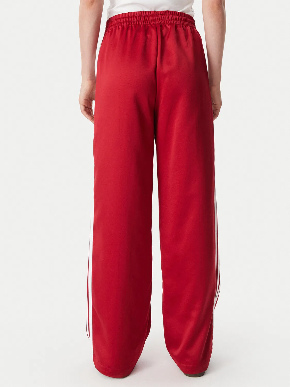 Женские спортивные брюки свободного кроя Satin Sst Loose Trackpant Adidas, красный — фото 3