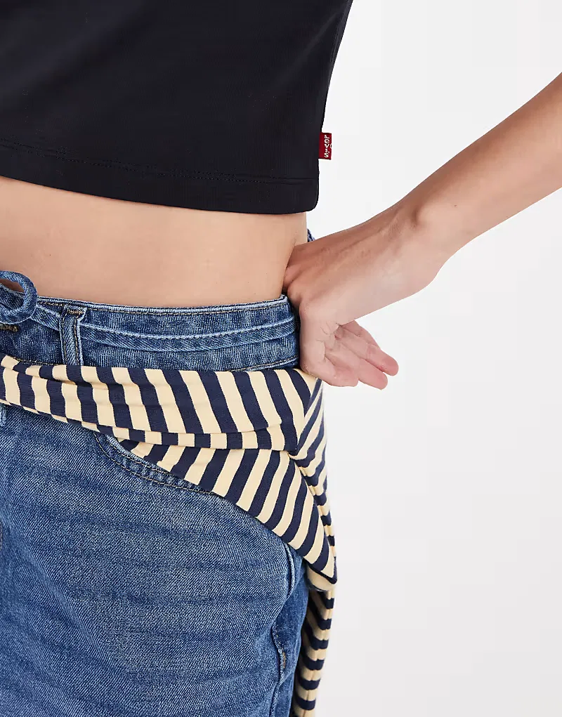 Базовая детская футболка Levi's, черный — фото 2