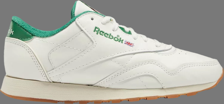 Кроссовки classic leather plus 'chalk glen green' Reebok, пломбир - фото