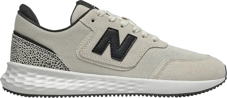 Кроссовки New Balance Wmns X-70 'Cheetah Print - Turtle Dove', серый — фото 2