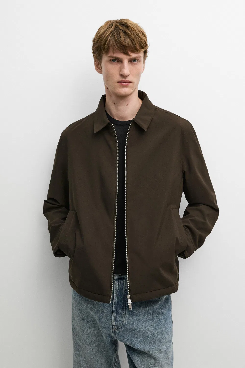 Куртка Massimo Dutti, легкая, с воротником, шоколадного цвета — фото 2