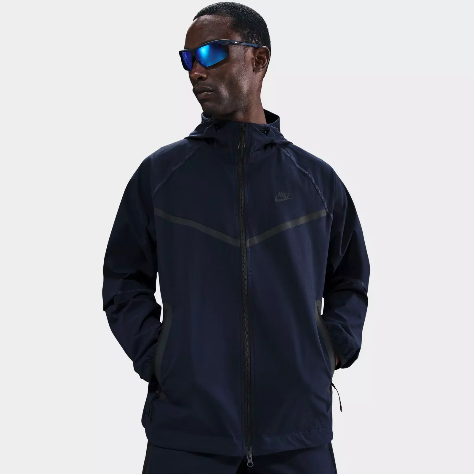 

Куртка Men's Nike Tech Windrunner Woven Full-Zip, темно-синий