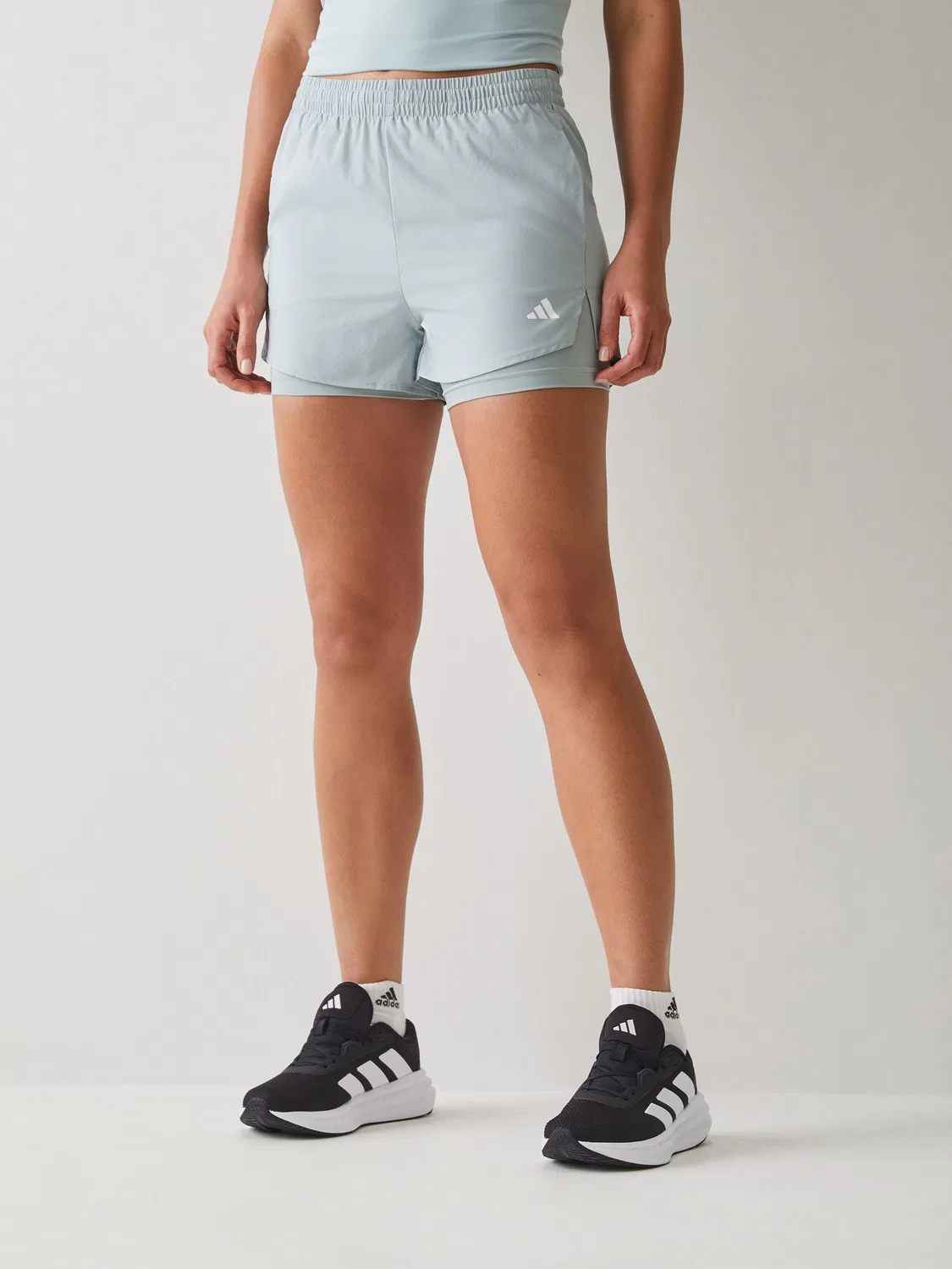 Шорты для тренировок 2-в-1 Workout Essentials adidas, бирюзово-синий