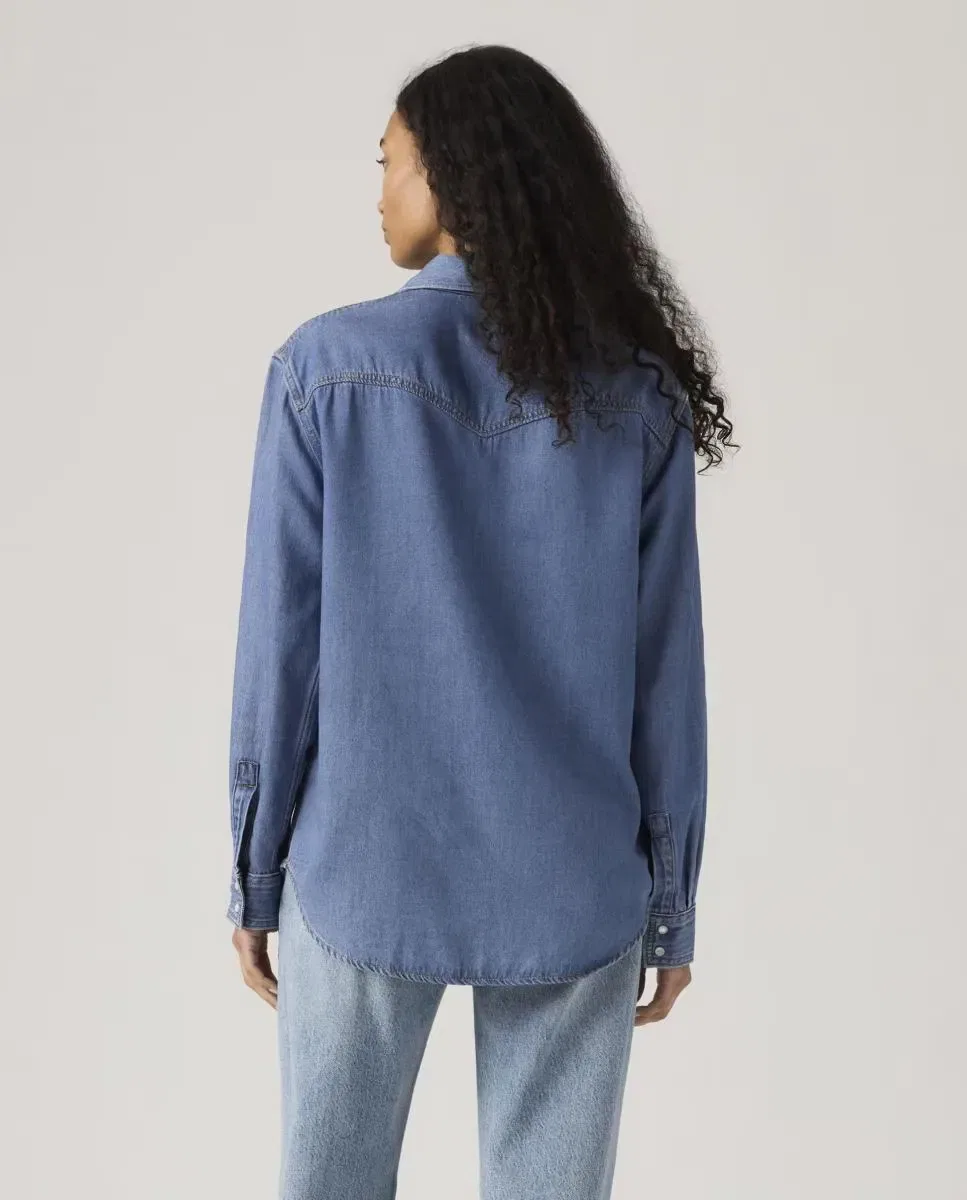 Женская рубашка джинсовая с длинным рукавом Levi's, Синяя — фото 2