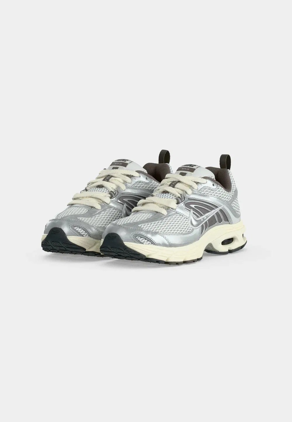 Кроссовки Air Max Moto 2K унисекс Nike Sportswear, Platinum-Coloured Tint/Metallic Silver-Coloured/Cave Stone/Anthracite/Sail — фото 3