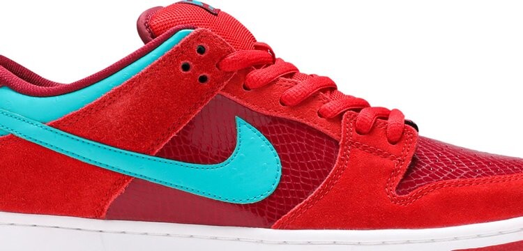 Кроссовки Nike Dunk Low Pro SB 'Brickhouse Turbo Green', красный — фото 3