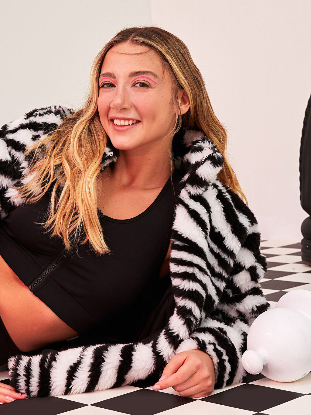 

Женское спортивное бюстье X-SIDE x Aleyna Kalaycıoğlu - молния спереди с U-образным вырезом Xside, Черный, Женское спортивное бюстье X-SIDE x Aleyna Kalaycıoğlu - молния спереди с U-образным вырезом Xside