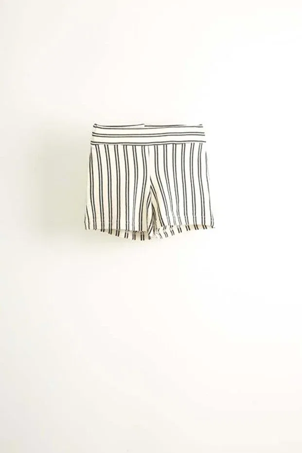 Детские шорты для девочек хлопковые Fahhar Kids, Fine Striped Black