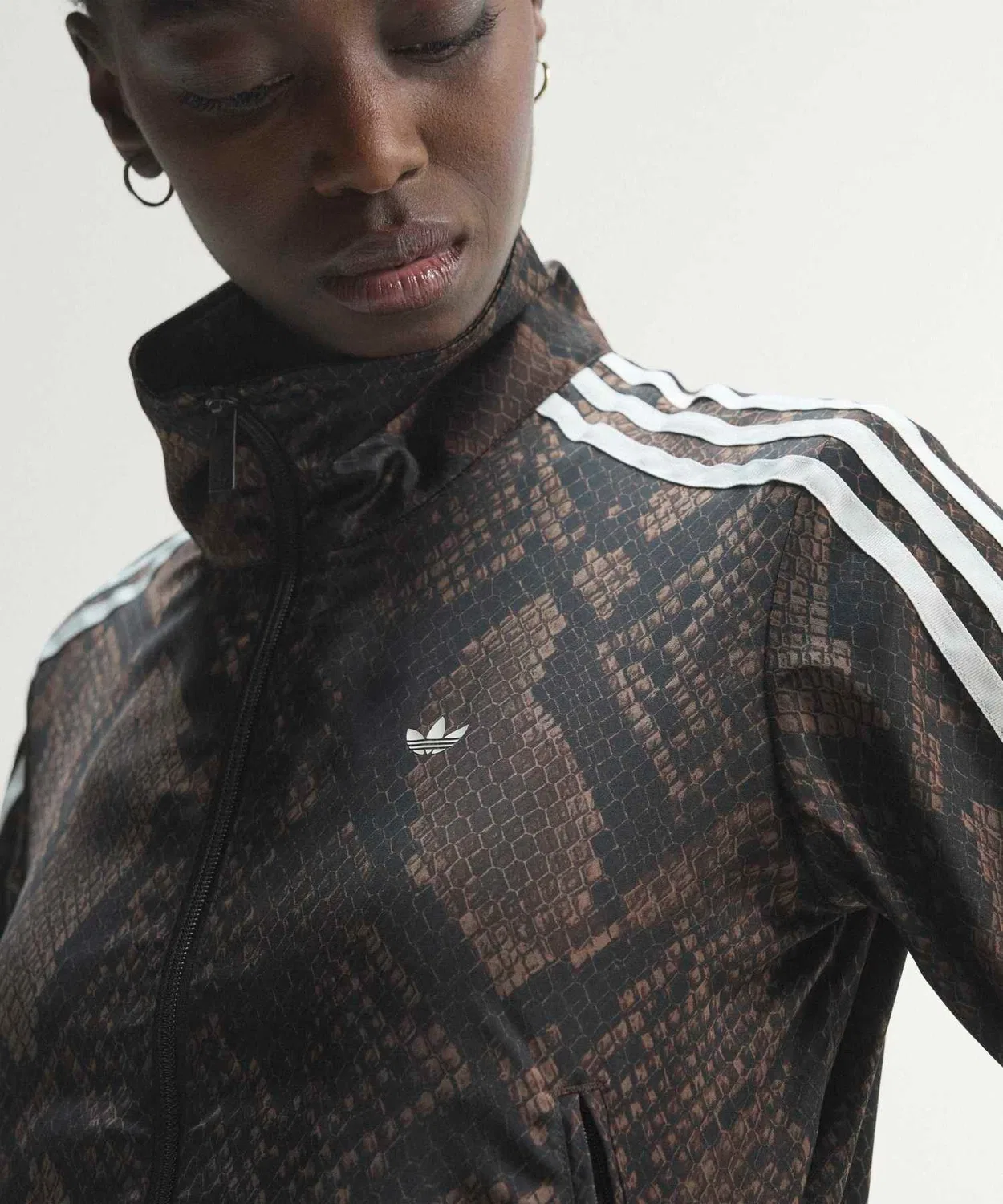 Женская куртка-трак с принтом Satin Snake Firebird Adidas Originals, Brown — фото 2