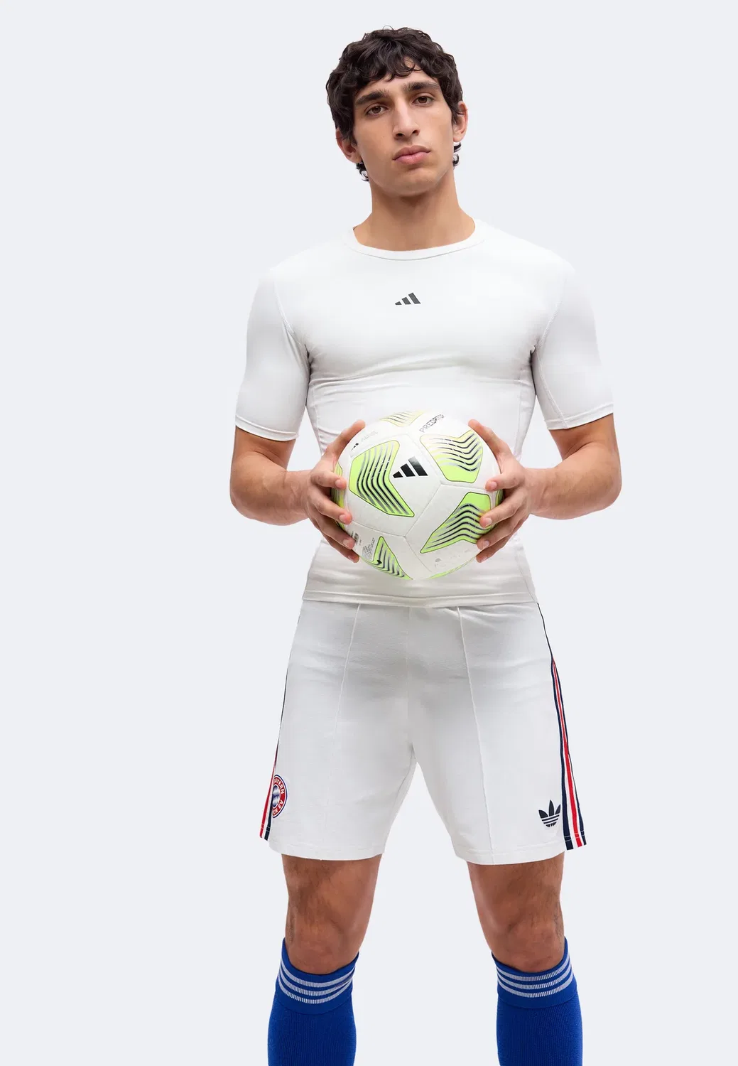 Футбольные шорты "Бавария" на выезде - аутентичная клубная форма Adidas Performance, White — фото 4