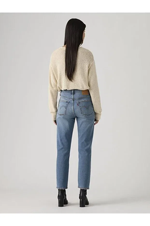 Женские джинсы с заниженной талией 501 Cropped Women's Jean Pants - Roaming On Two Levi'S, Med Indigo - Worn In — фото 2