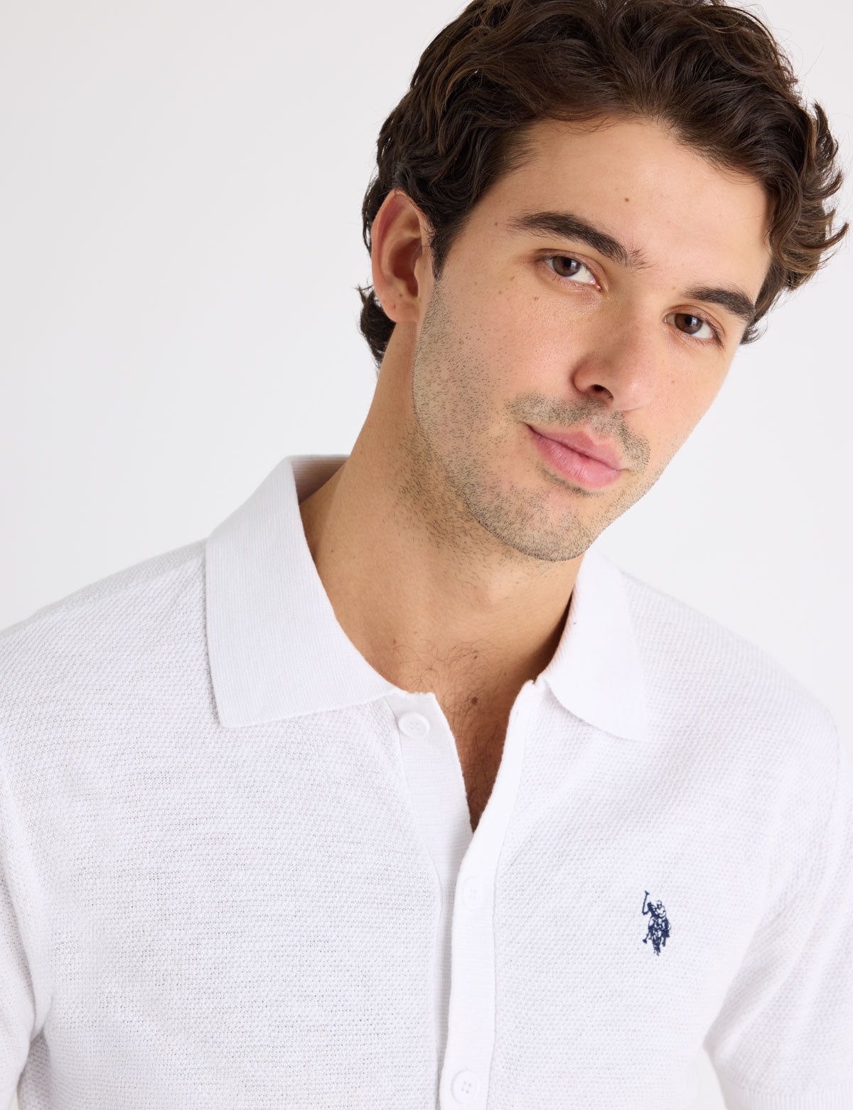 Мужская футболка-поло U.S. Polo Assn. Button Front Seed Stitch Cotton Slub, белый — фото 3