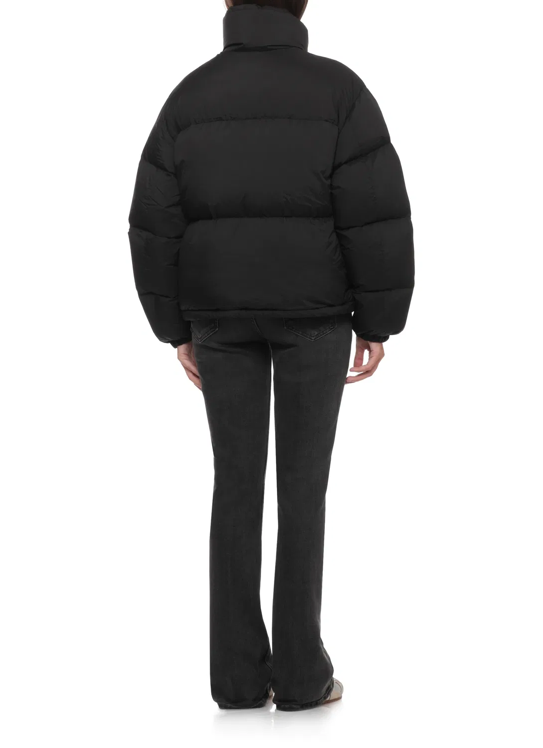 Женский пуховик объемный утепленный с высоким воротом Canada Goose, черный — фото 3