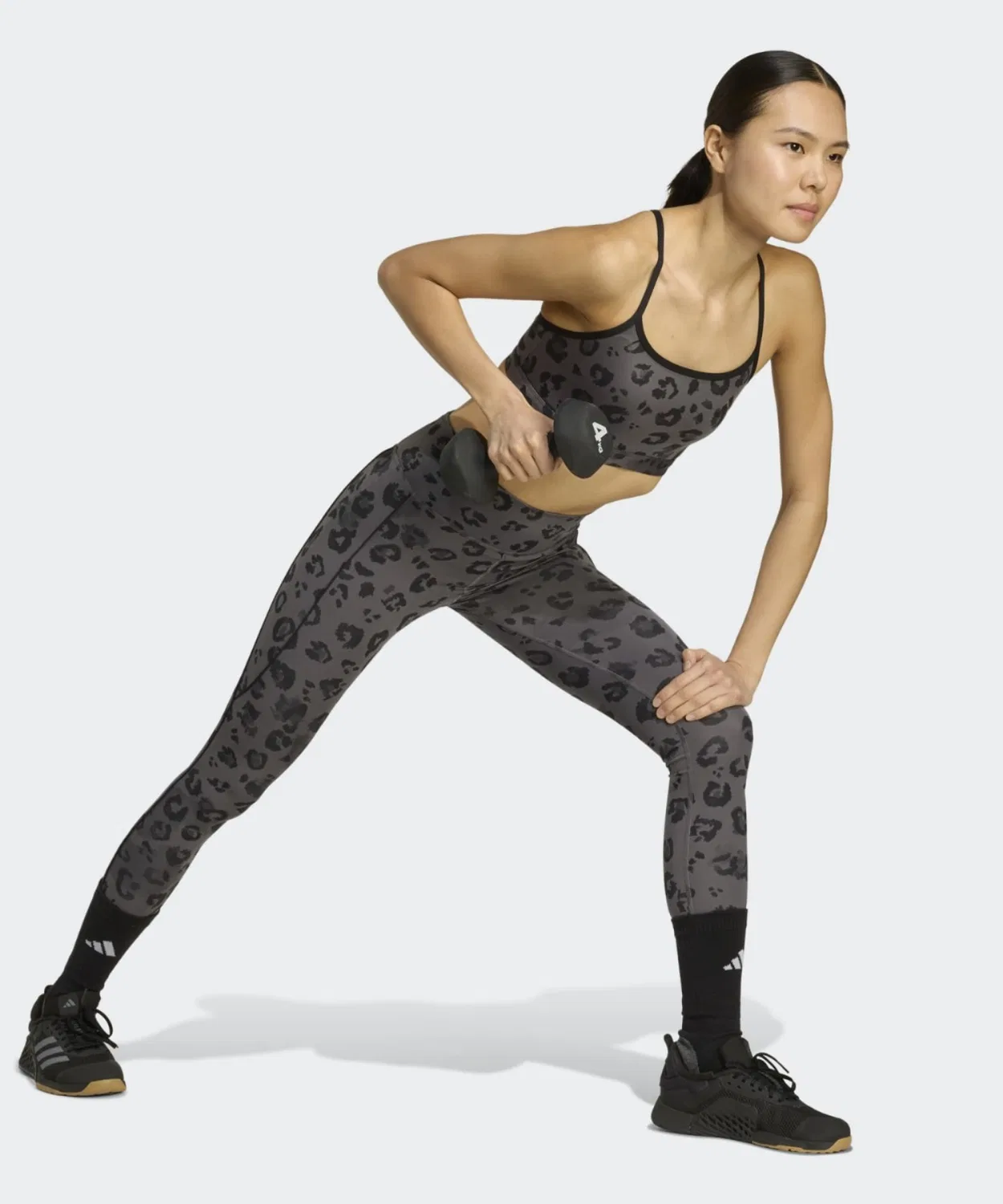 Женский спортивный бюстгальтер с принтом PowerReact Essentials Light Support Print W TRN AER AOP Adidas, Серый — фото 3