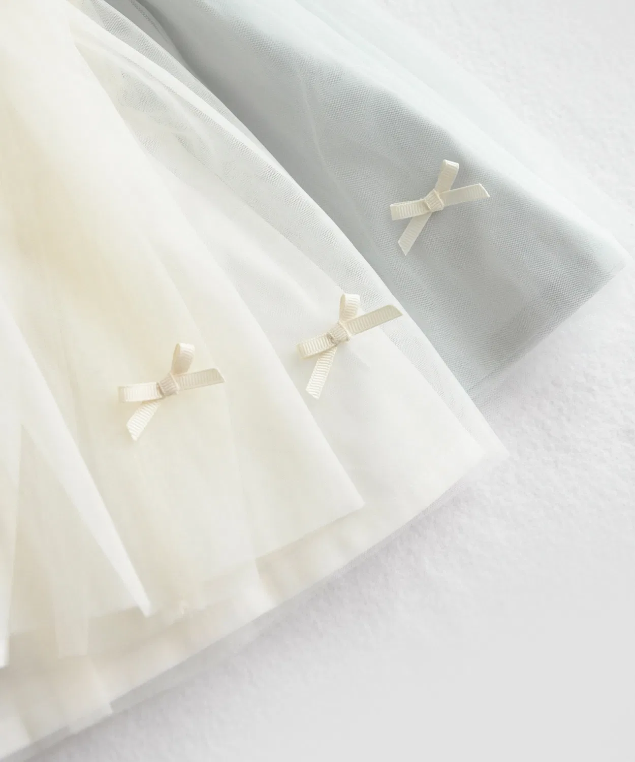 Детское платье для девочек с принтом Ribbon Smocking Embroidery DADWAY, Light Blue — фото 3