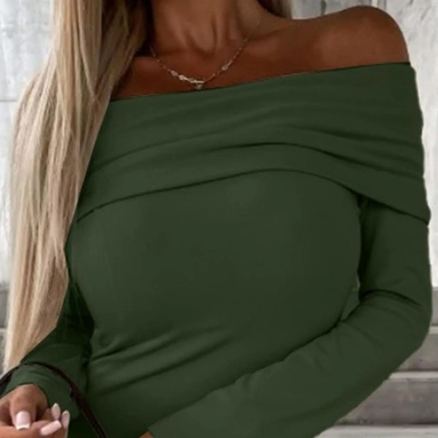 Женское облегающее макси-платье с открытыми плечами, Green — фото 3