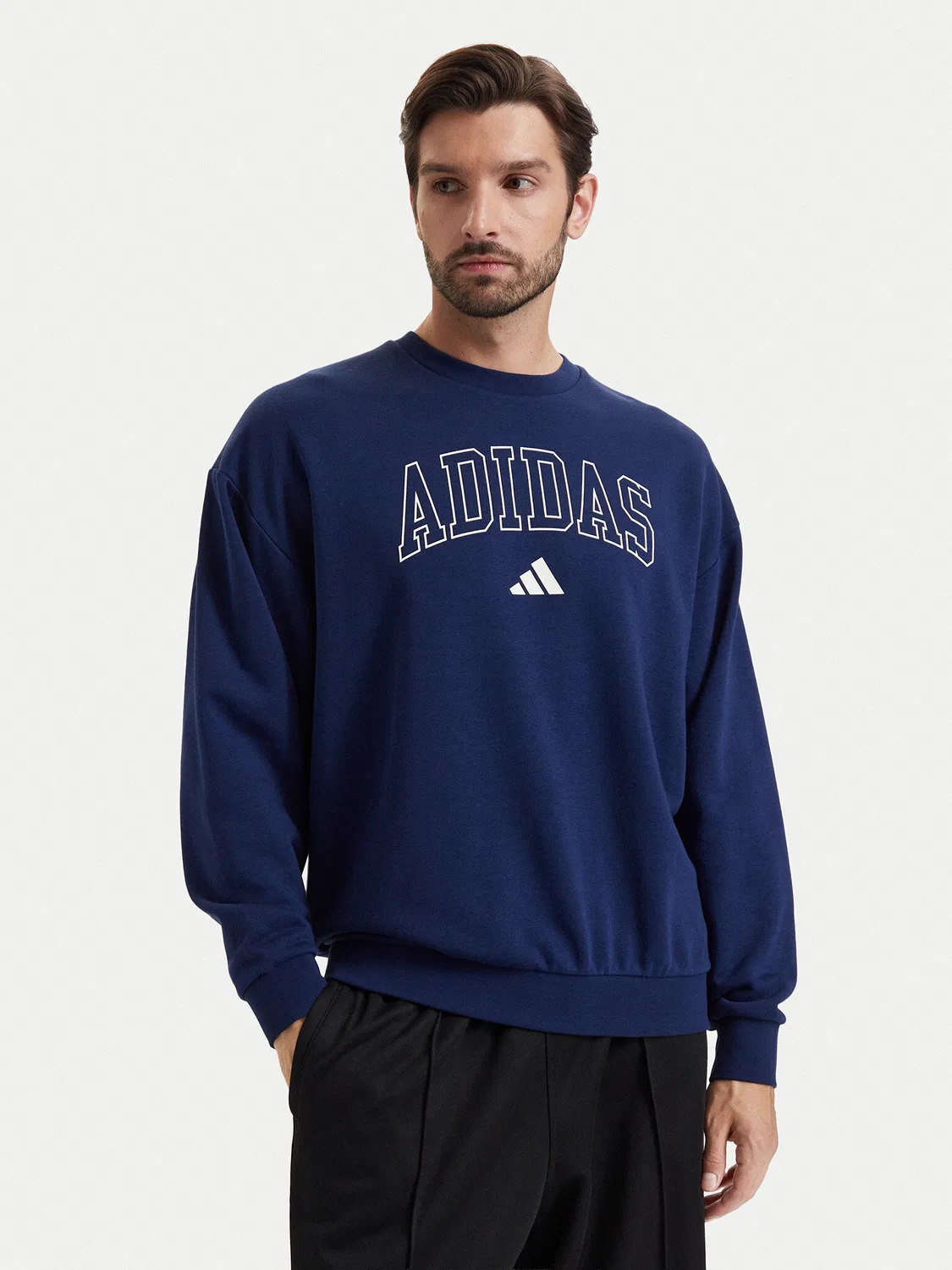 Мужская толстовка стандартного кроя Seasonal Essentials Collegiate French Terry Crew Sweatshirt Adidas, синий