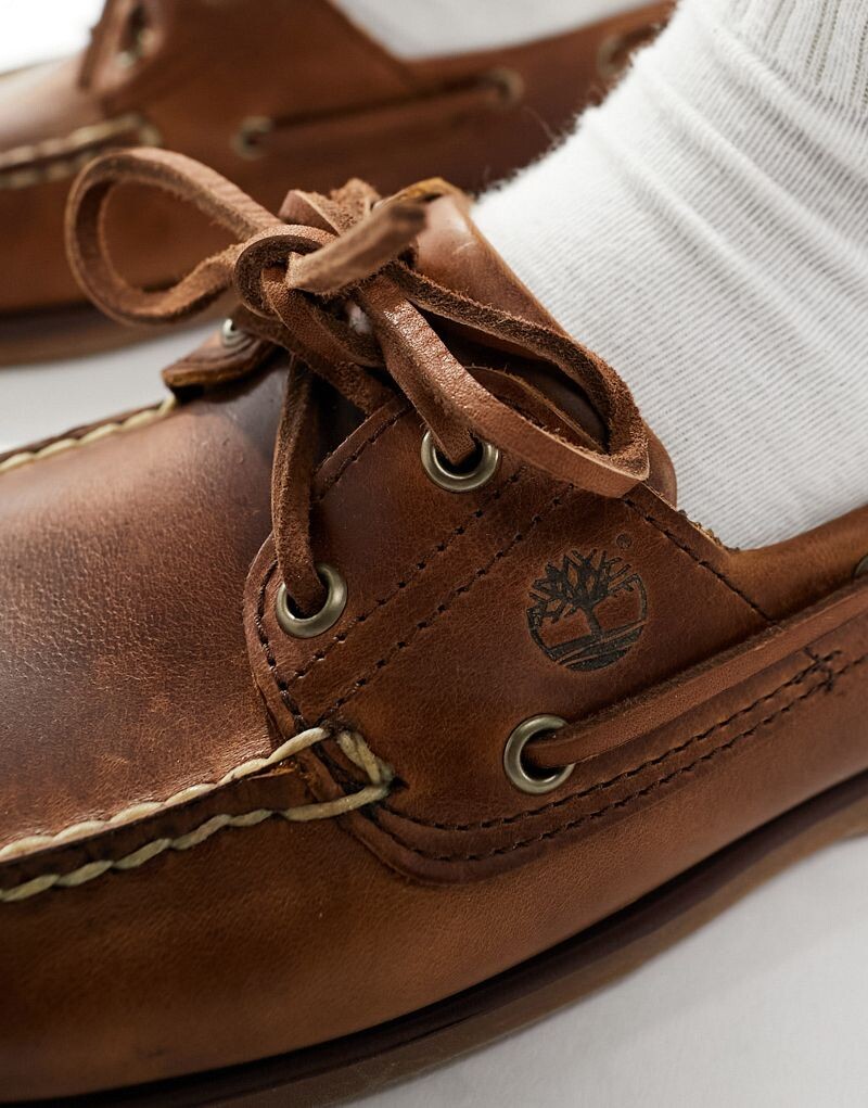 Классические кожаные топсайдеры Timberland среднего коричневого цвета с 2 парами люверсов — фото 2