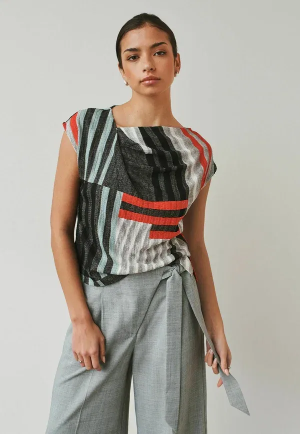 Блуза Next, Petite fit asymmetric pleated drape short sleeve top, серый в полоску