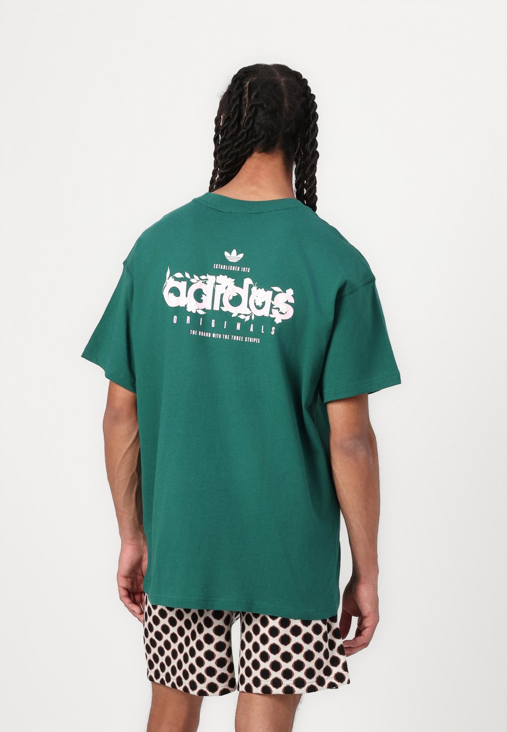 

Футболка с принтом FLORAL GRAPHIC TEE UNISEX Adidas Originals, темно-зеленый