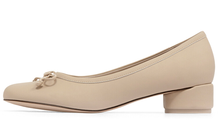 Туфли Mary Jane женские низкие бежевые Charles&Keith