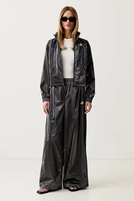 Спортивные штаны с блестящей отделкой F50 TRACKPANT Adidas Originals, серебряный — фото 2