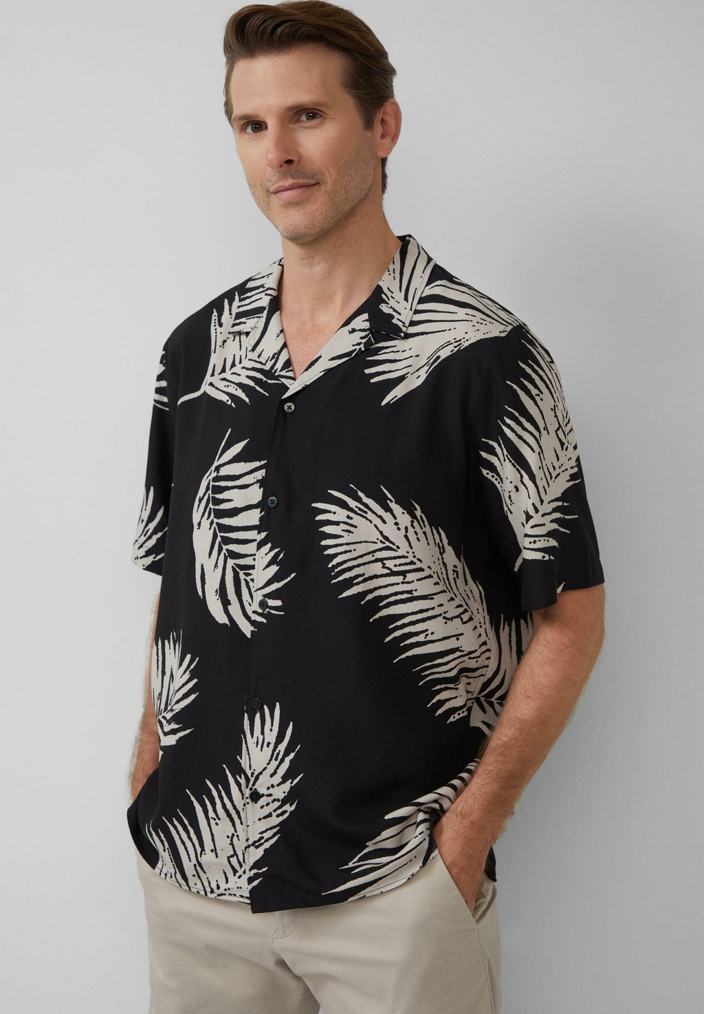 

Рубашка RESORT FIT: KURZARM s.Oliver BLACK LABEL, черный